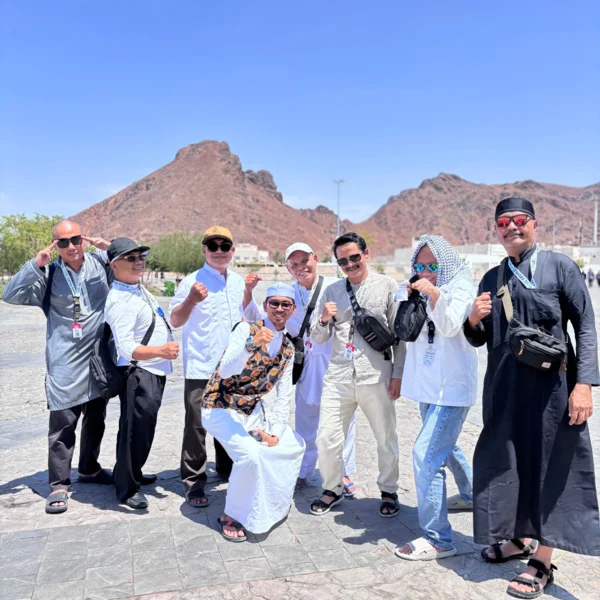 Momen jamaah Nava Tour selama perjalanan