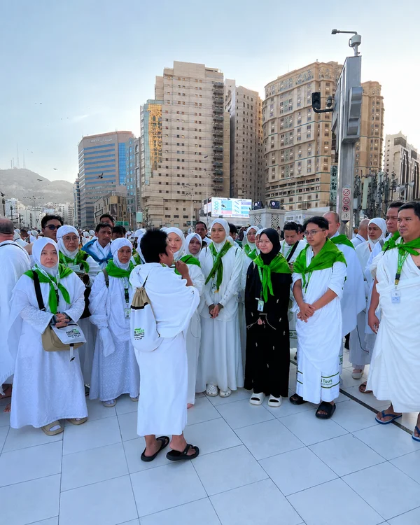 Pendampingan jamaah Nava Tour selama umroh